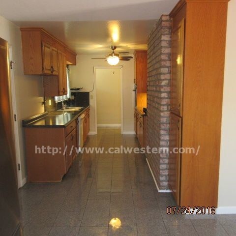 Building Photo - Lovely 4x2 Home off Mary  The Dalles