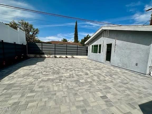 Primary Photo - 17807 San Fernando Mission Blvd