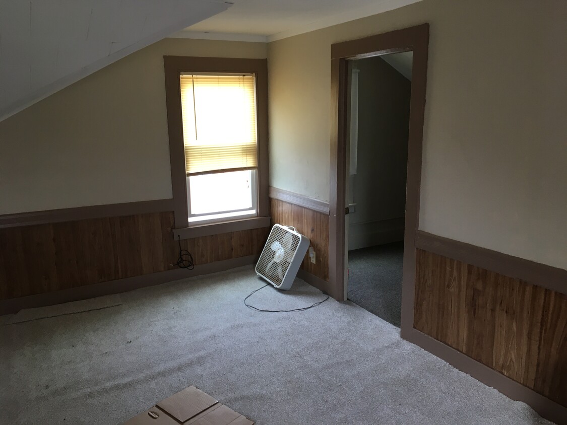 Living Room - 151 Union St