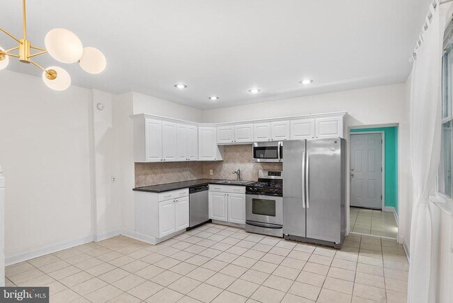 Foto del edificio - 2734 Edgemont St