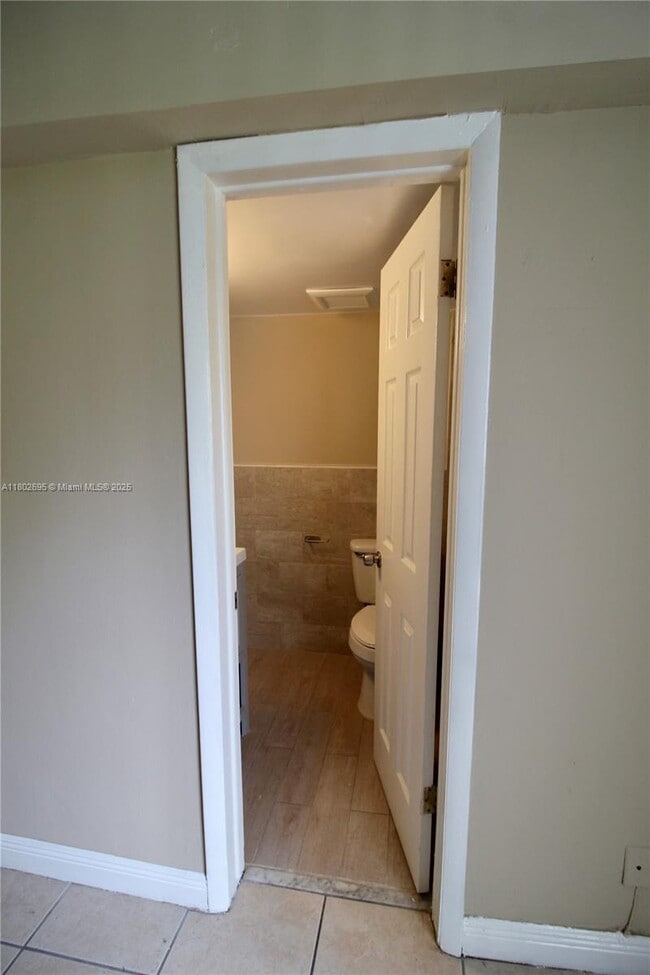 Foto del edificio - 2290 NW N River Dr