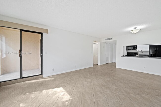 Building Photo - 10001 W Atlantic Blvd