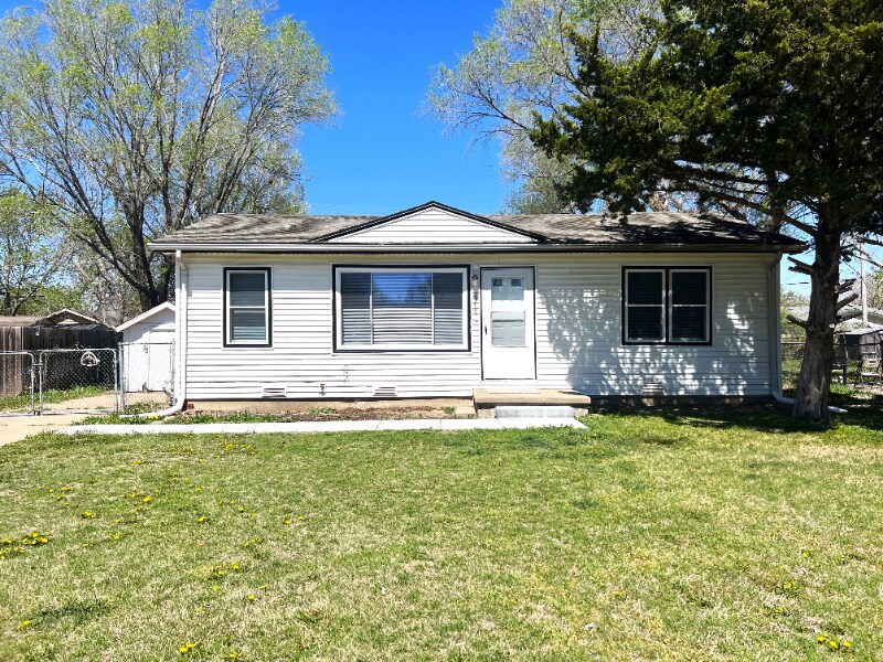 Primary Photo - 2216 W Crawford St