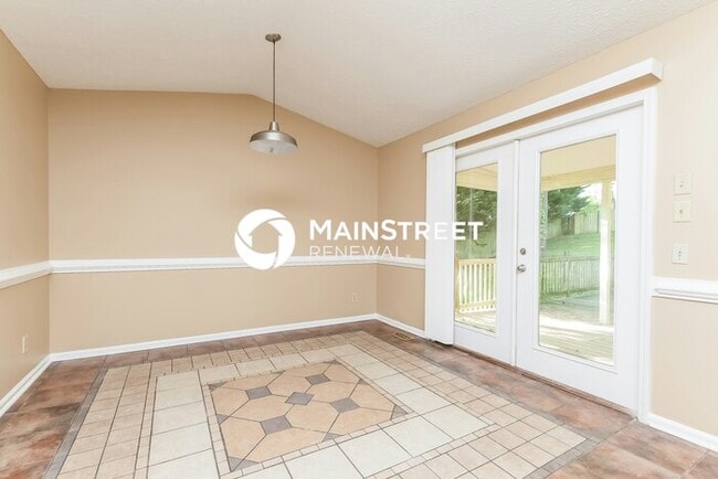 Building Photo - 3 Bedroom Pet-Friendly Home in Woodstock, GA with Main Street Renewal