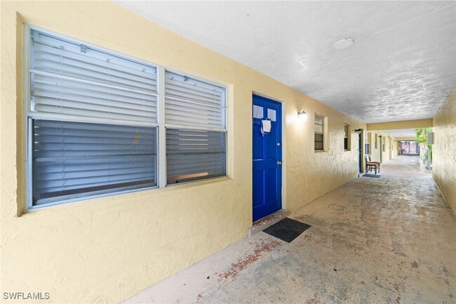 Building Photo - 4290 Gulfstream Dr