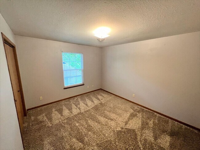 Foto del edificio - Spacious 4 Bedroom Unit in Central Manhattan!
