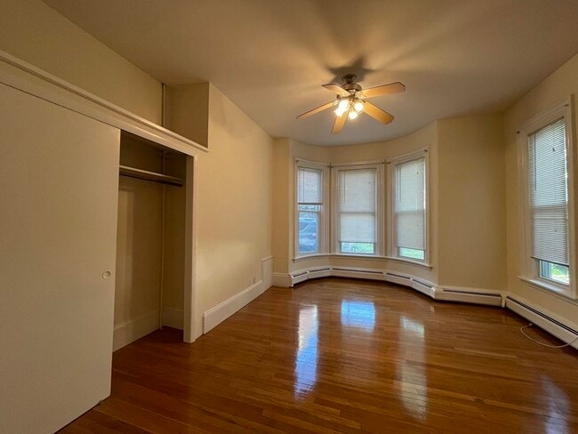 Building Photo - 7 Mt Vernon St