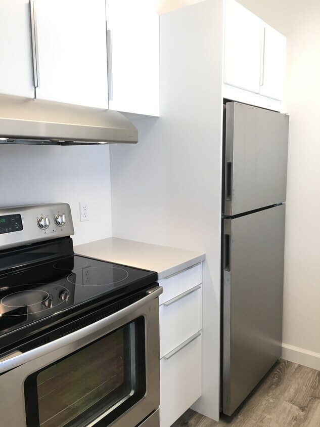 Primary Photo - 2727 Folsom St