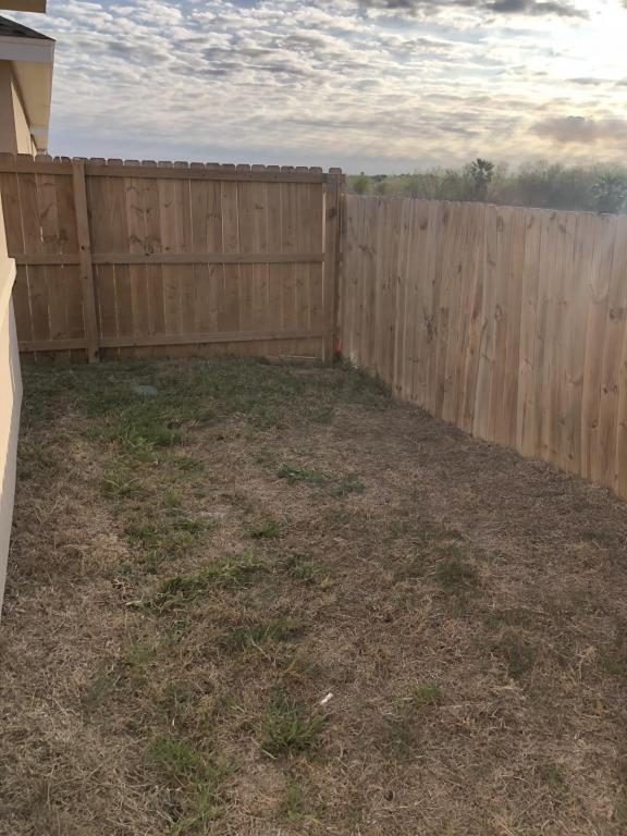 Primary Photo - 405 Peabody st, Edinburg TX 48539