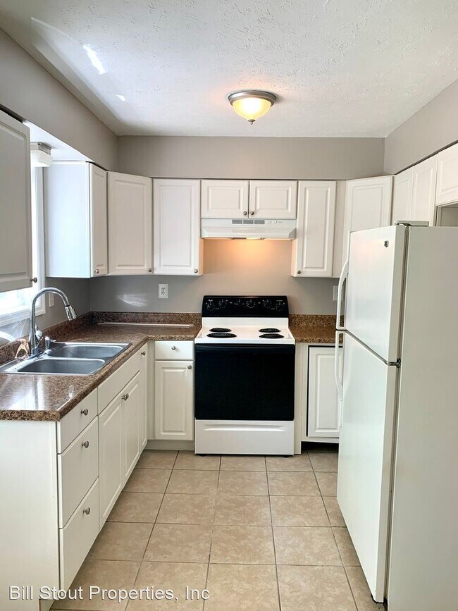 Foto del edificio - 2 br, 1 bath House - 9508 Cedar Lake Drive