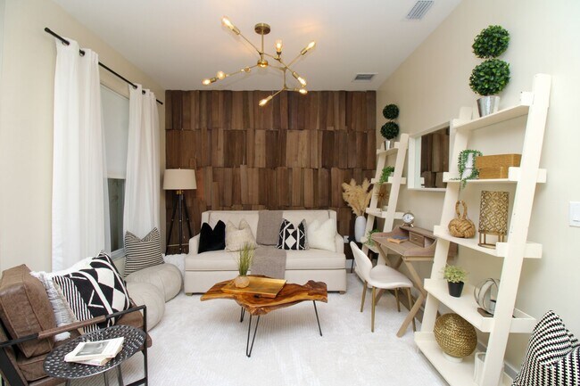 Building Photo - ***LUXURY VILLA IN SEVEN SHORES ***BRAND NEW***PROFESSIONALLY DECORATED***SHORT-TERM or ANNUAL***