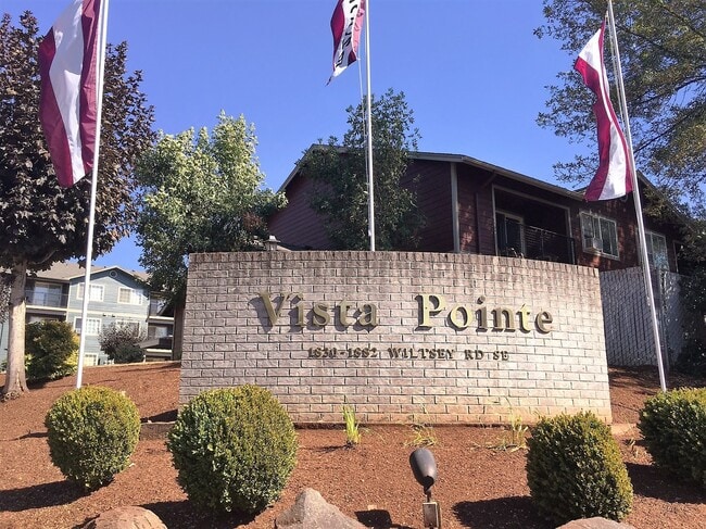Interior Photo - Vista Pointe Apartments in South Salem Oregon Comfortable Living Near Shopping and I5