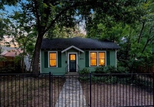 Building Photo - 4211 Avenue B