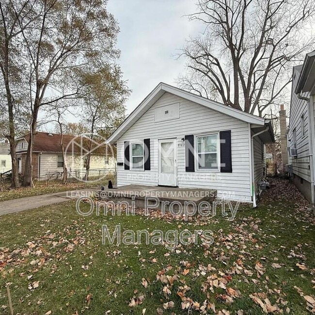 Building Photo - 8162 Orchard Ave