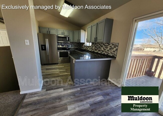 Building Photo - 765 S Sterling Dr