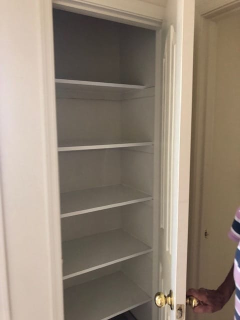 Foto del edificio - 242 S. Biddle/Austin