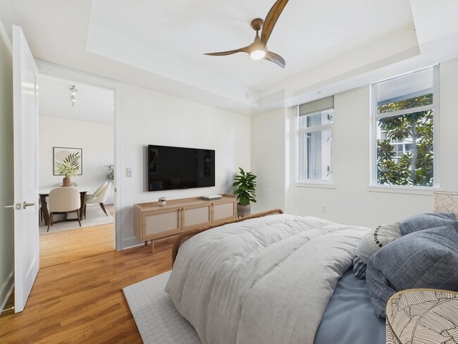 Building Photo - Wilshire Victoria Westwood Apartments