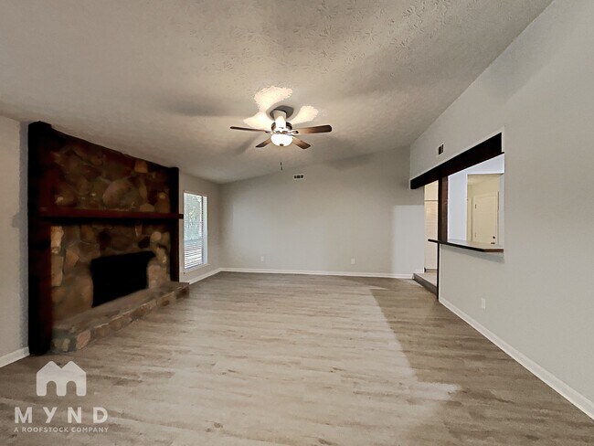 Foto del edificio - 8114 Creekstone Ct