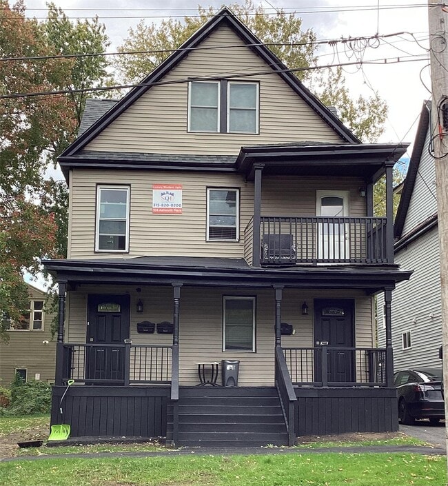 Building Photo - 104 Ashworth Pl