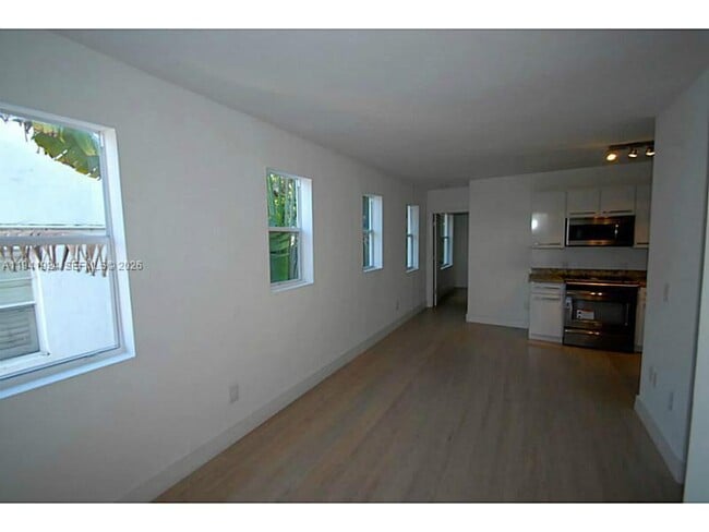 Building Photo - 1008 Jefferson Ave