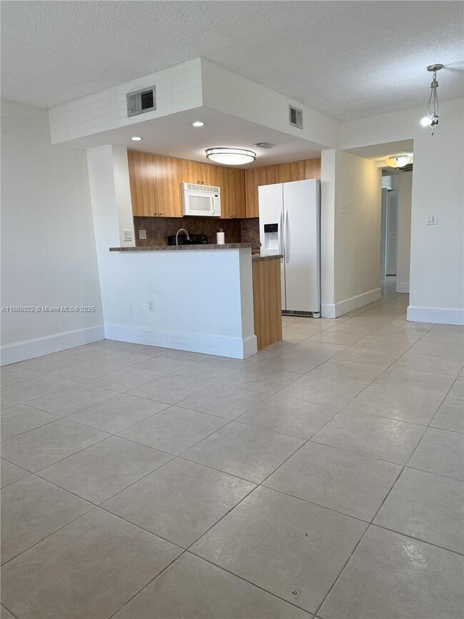 Building Photo - 675 NW 85th Ct