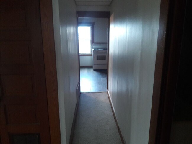 hall - 945 Campbell Ave