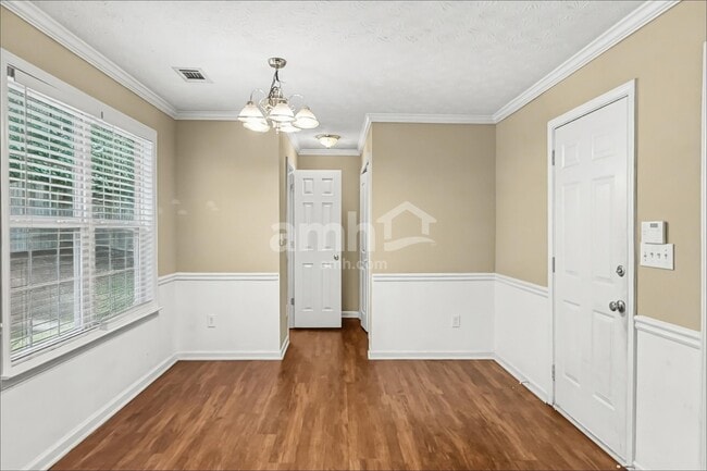 Foto del edificio - 1533 Virgil Pond Ln