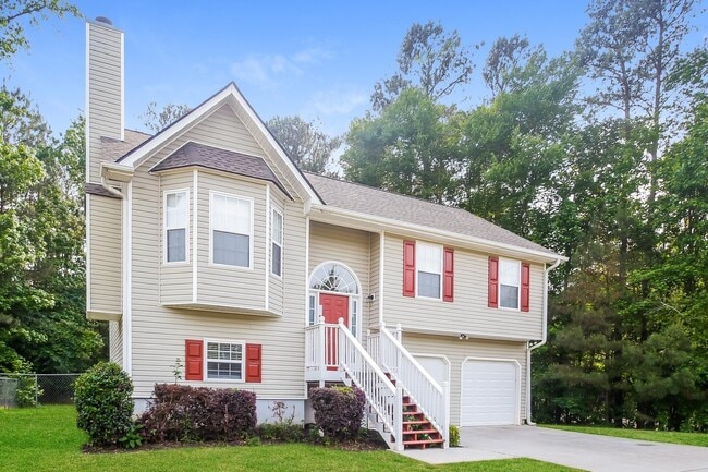 Building Photo - 14 Woodwind Dr