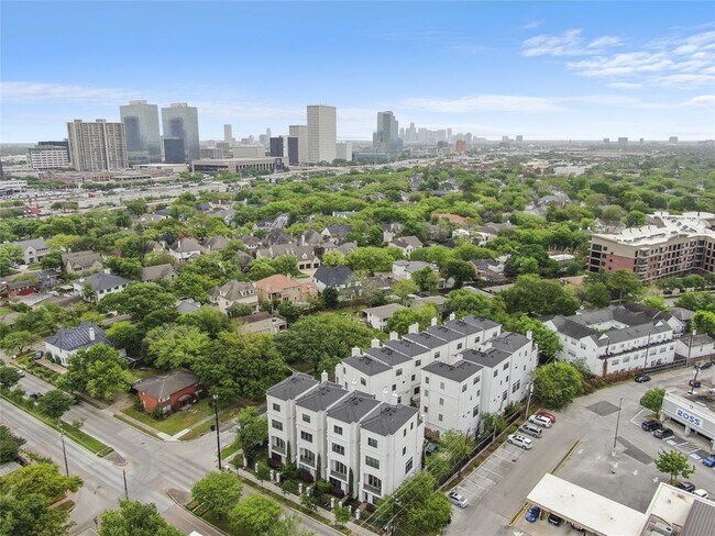 Foto del edificio - 5307 Weslayan St