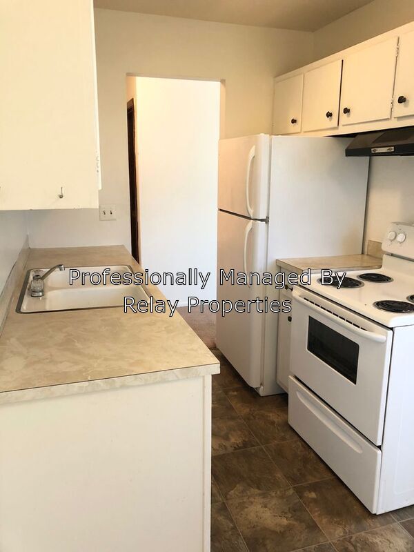 Building Photo - 2500 Colfax Ave S