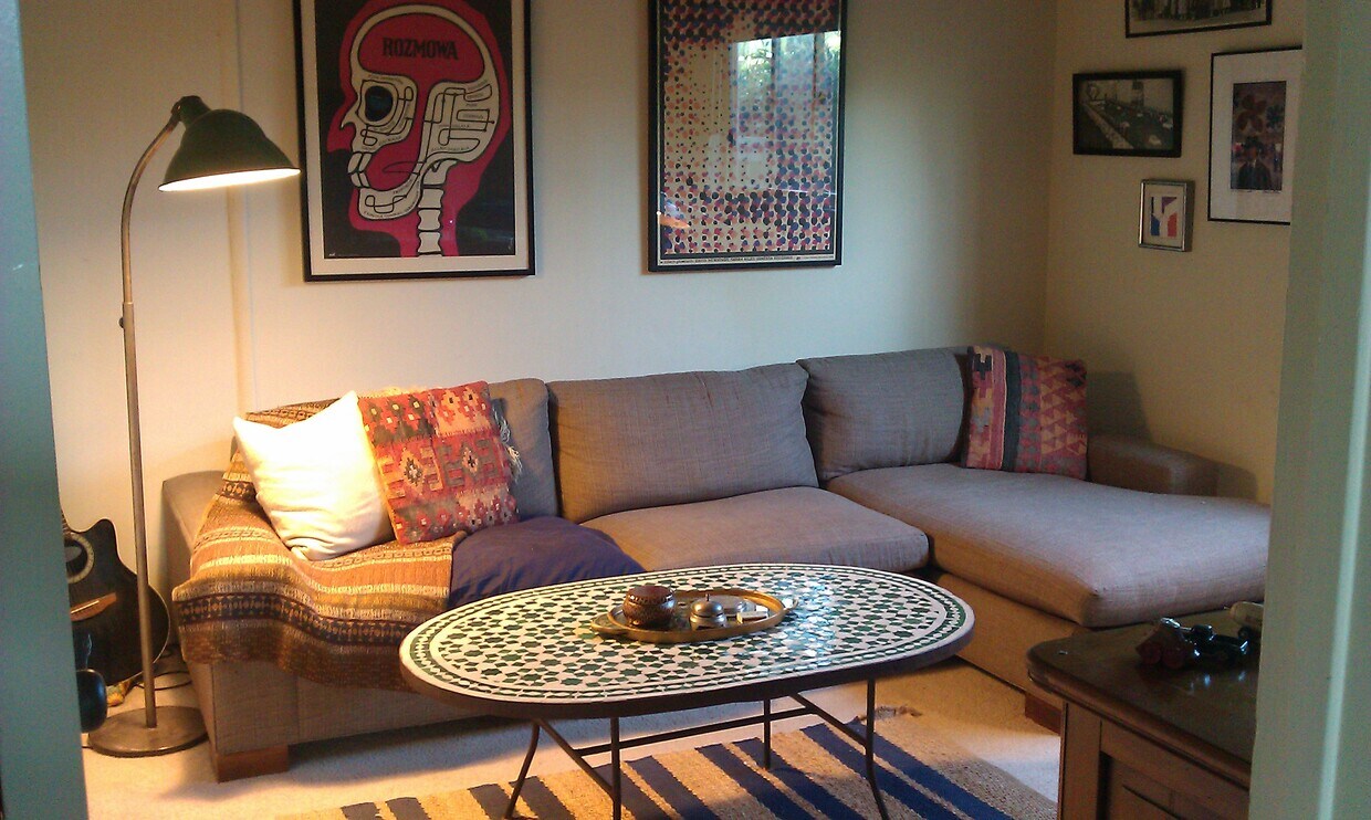 Foto del edificio - 3407 Caroline Ave