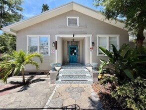 Building Photo - 1057 7th Ave N