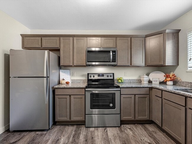 Foto del edificio - 21155 Gosling Rd