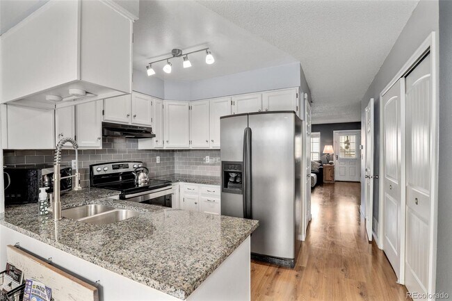 Foto del edificio - 10856 Bayfield Way