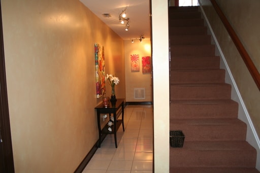 Building Photo - 820 Surfside Ave