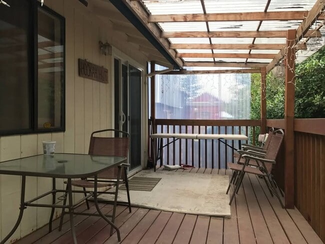 Building Photo - 12608 SE Cora St