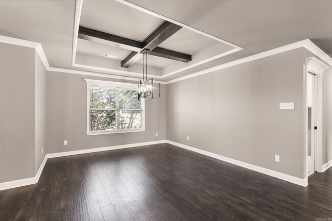 Building Photo - 15 Cimarron Cir