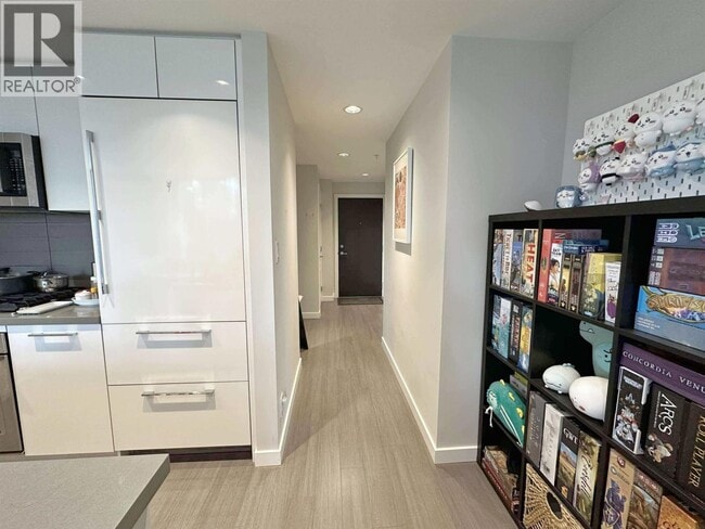 Building Photo - 3093 Windsor Gate