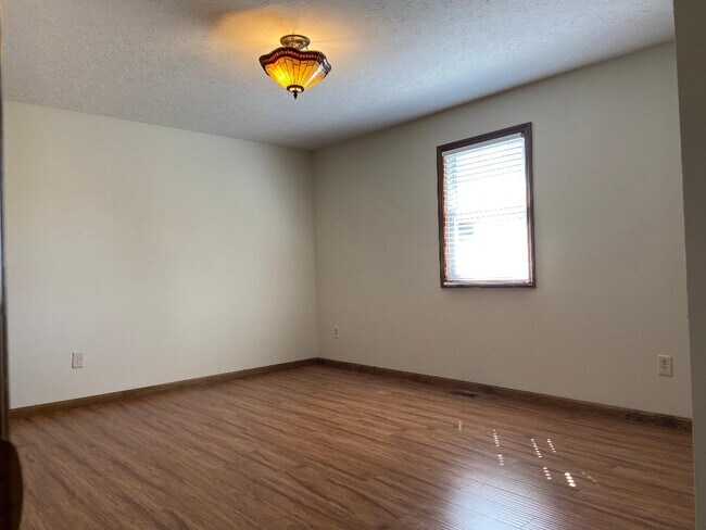 Foto del edificio - 3275 Willington Dr