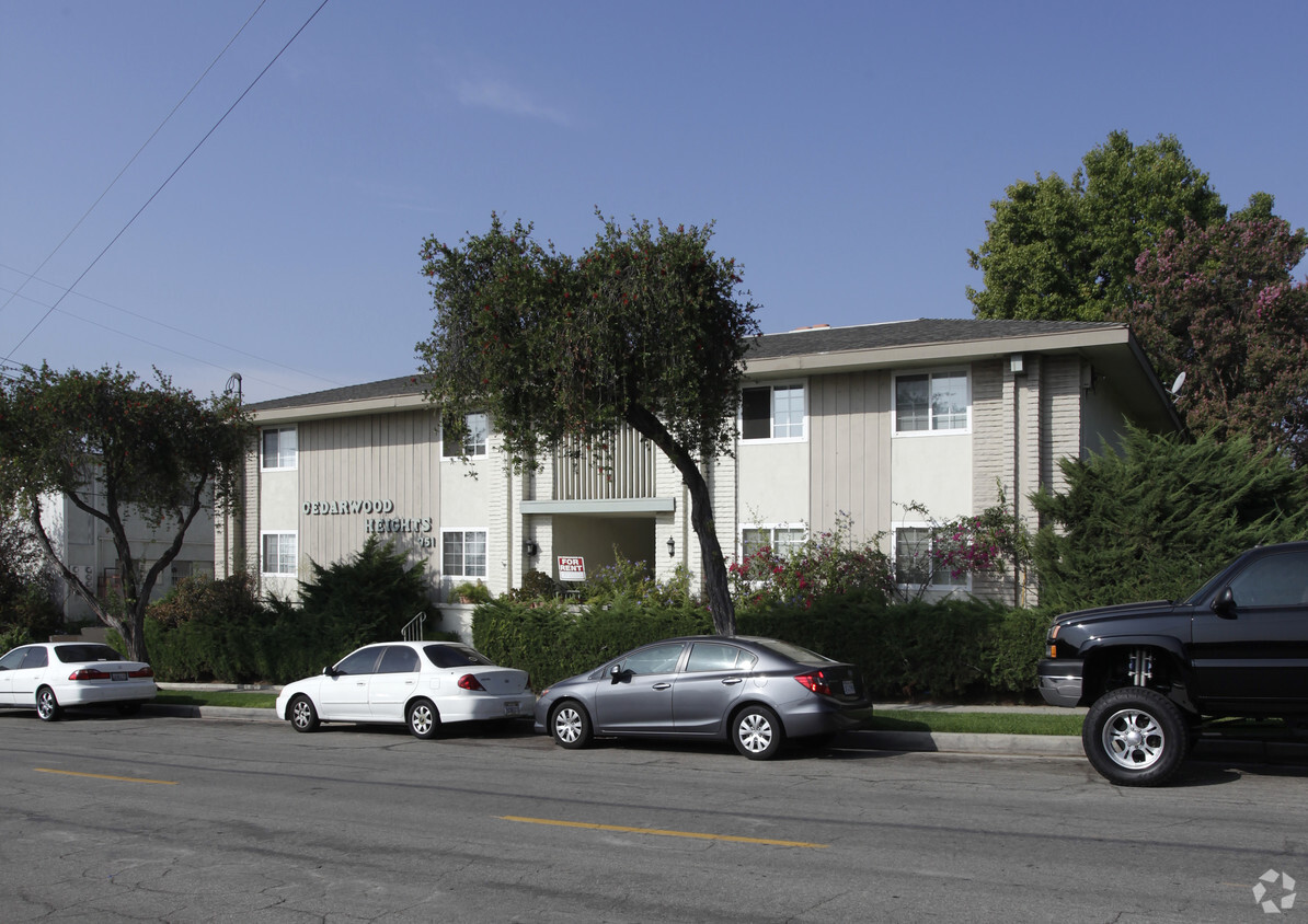 Building Photo - Cedarwood Heights