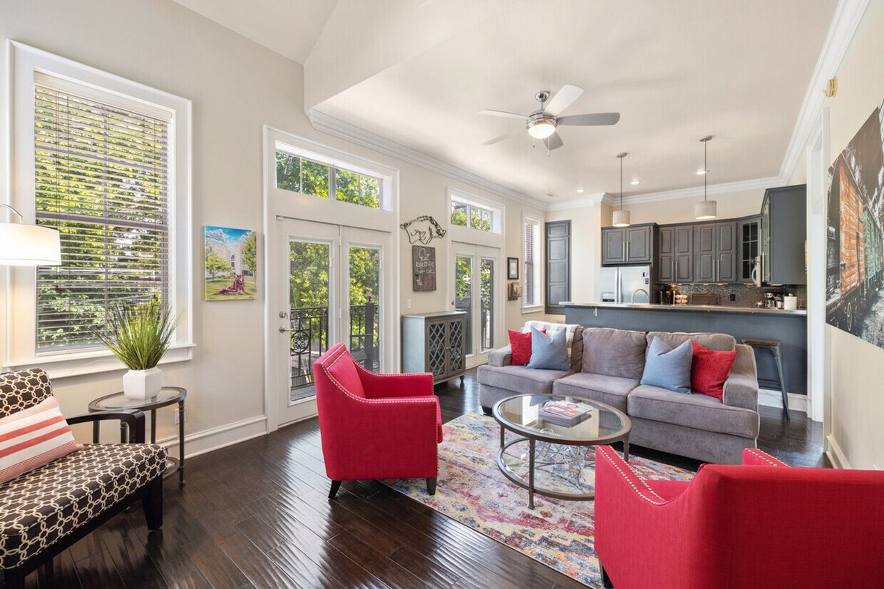 Foto principal - 340 Campbell Ave