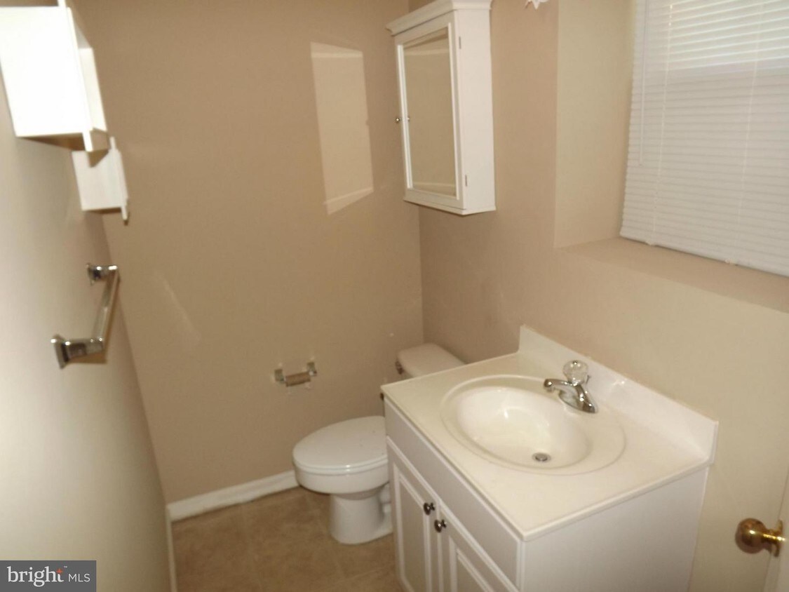 Foto principal - 35863 Devon Park Square