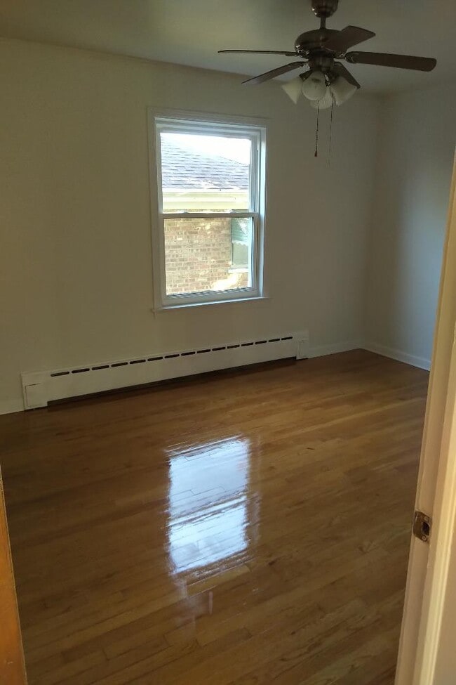 Second Bedroom - 2429 N Oak Park Ave