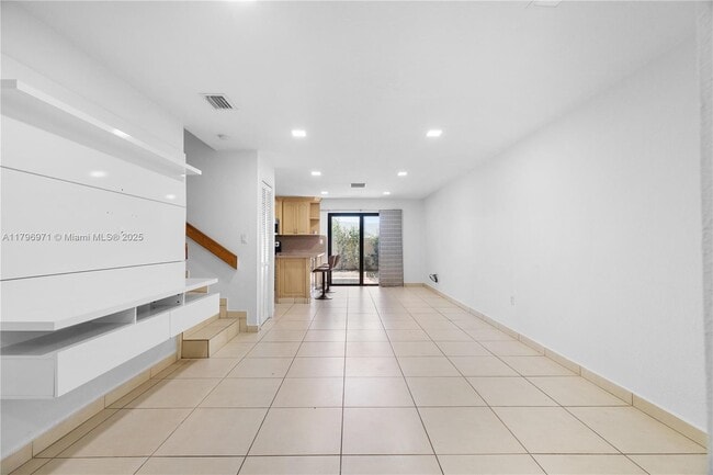 Building Photo - 2090 SW 122nd Ave