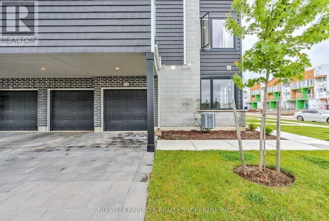 Photo du bâtiment - 177 Edgevalley Rd