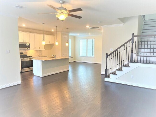 Foto del edificio - 1403 Adell Rose Ln