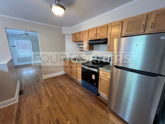 Foto del edificio - Charming 2 Bedroom 2 Bath in Historic Building