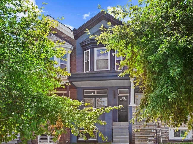Building Photo - 2903 Winchester St