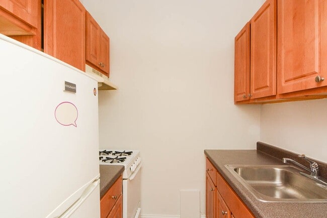Foto del edificio - 1742 N Humboldt Blvd
