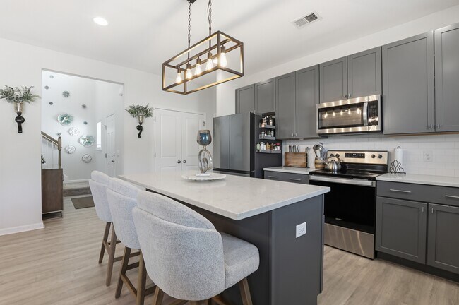 Foto del edificio - 143 Nettleton Ln